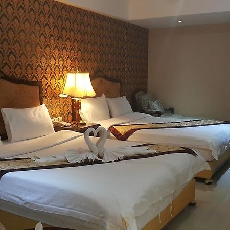 The Privi Suites Pattaya Exterior foto